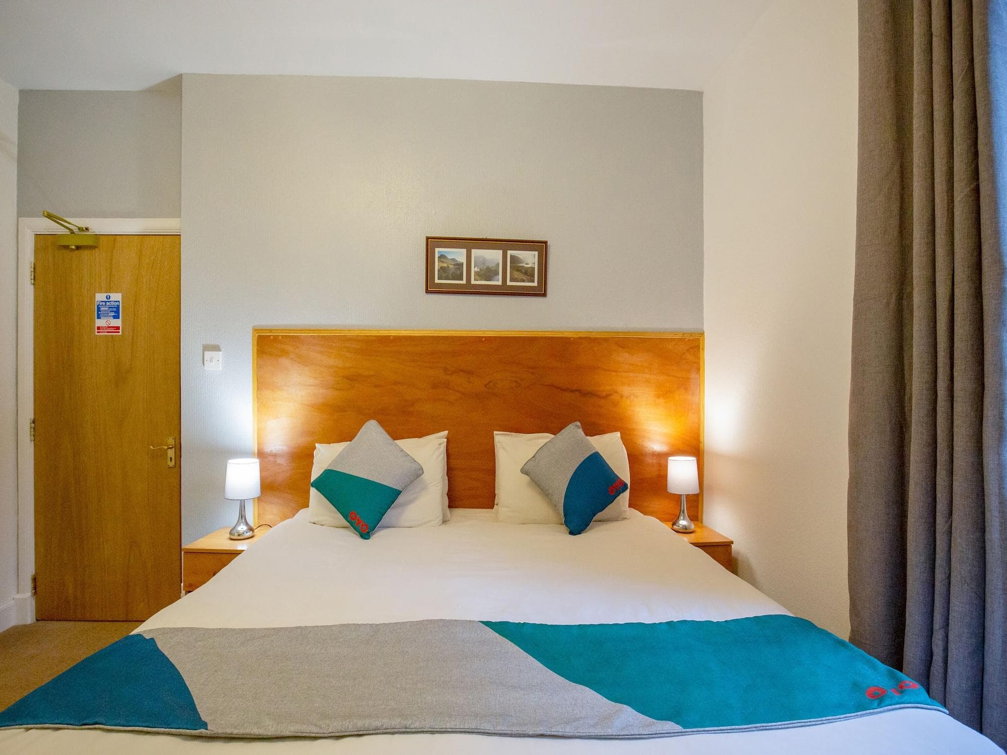 OYO Eastbank Hotel, Speyside Scotland, Room