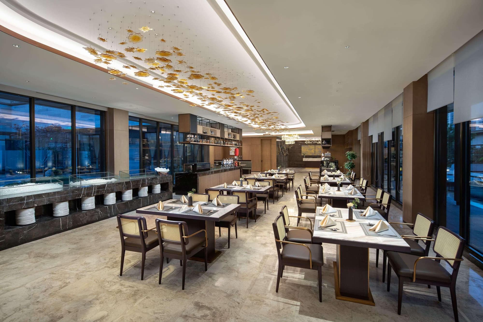 Ramada by Wyndham Luoyang Downtown, Restaurant