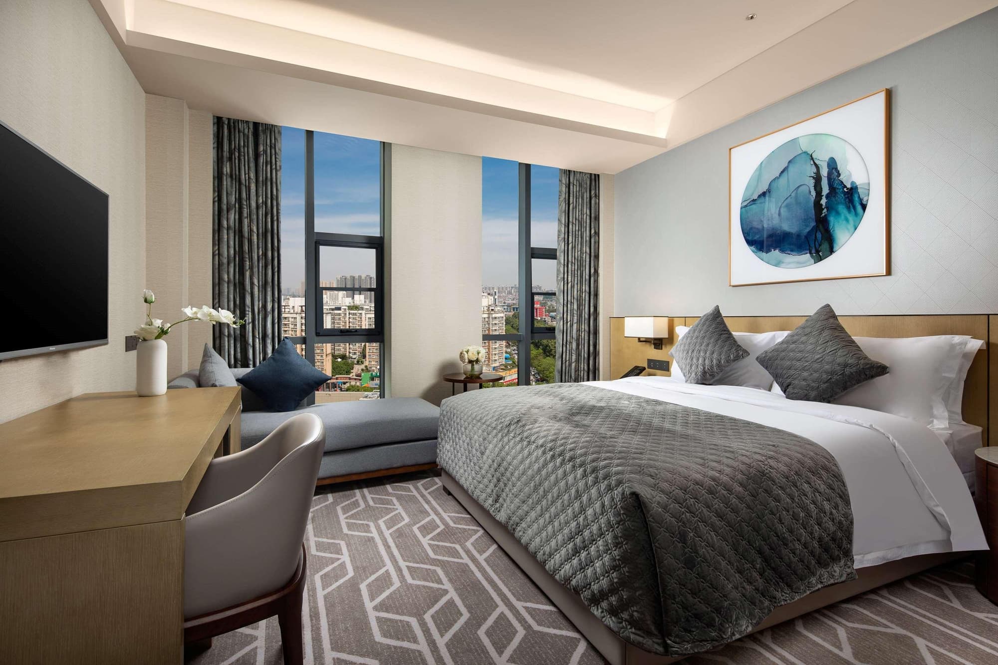 Ramada by Wyndham Luoyang Downtown, Room