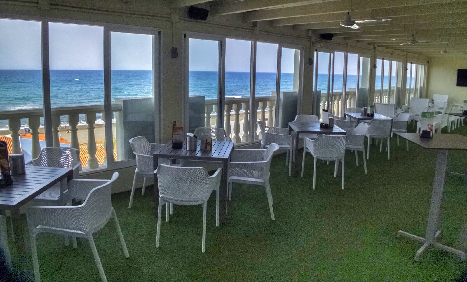 Urban Beach Torrox Costa, Bar