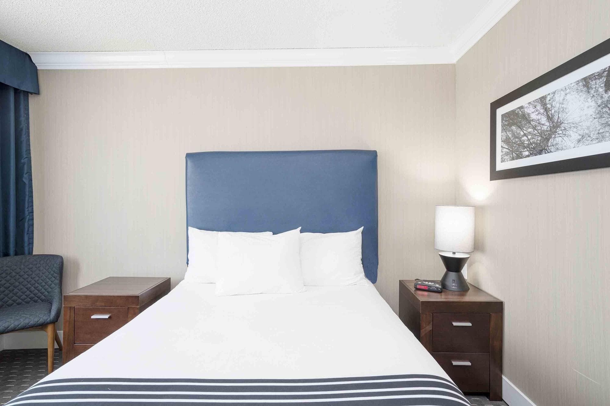 Sandman Inn Blue River, Room