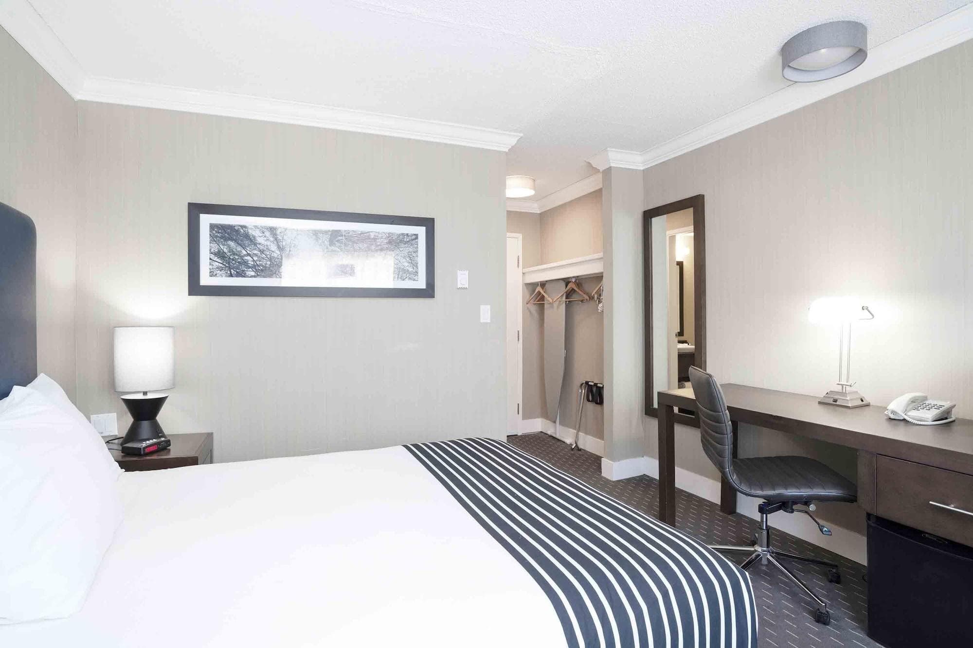 Sandman Inn Blue River, Room