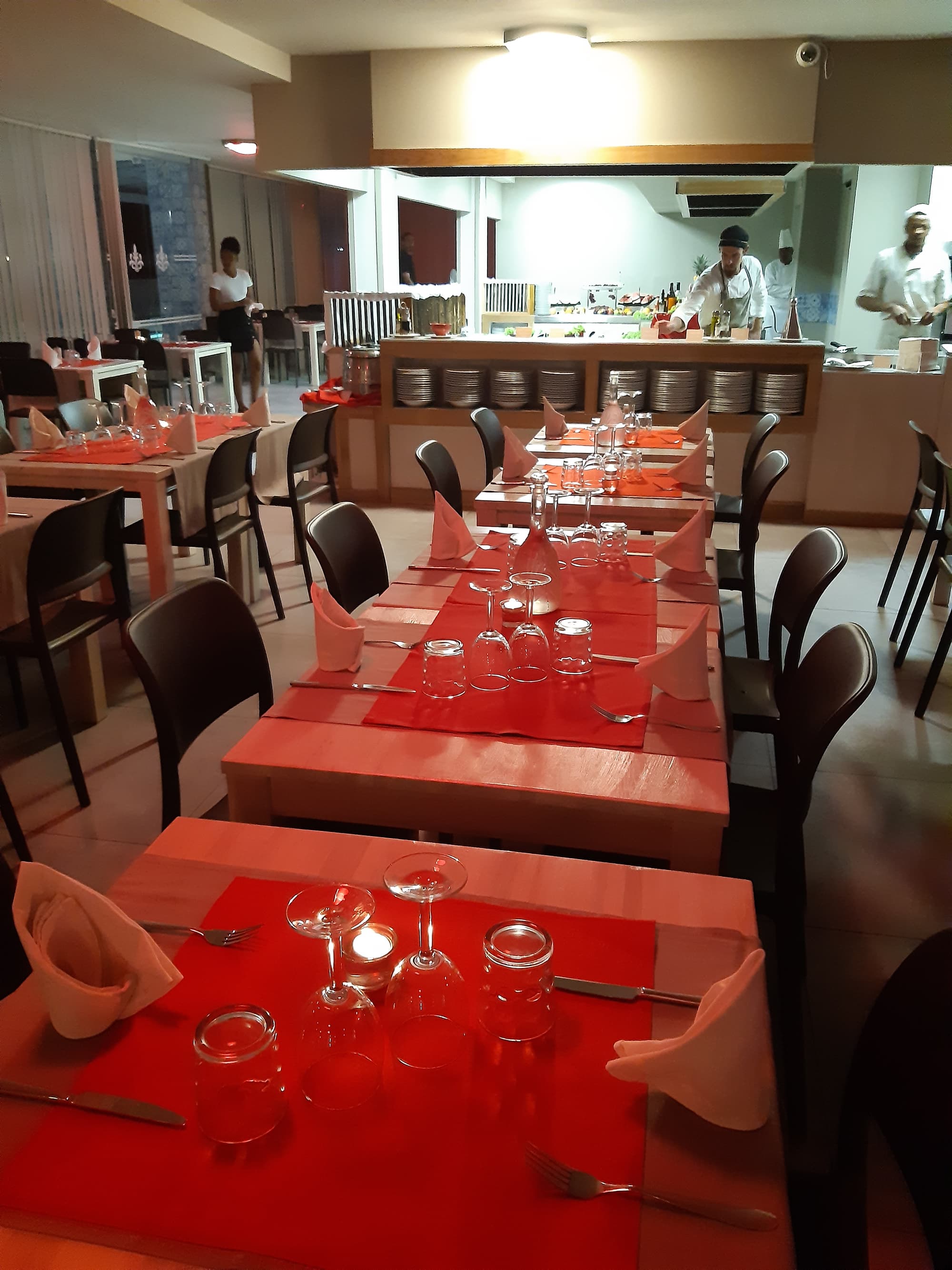 Halos Casa  Resort, Restaurant