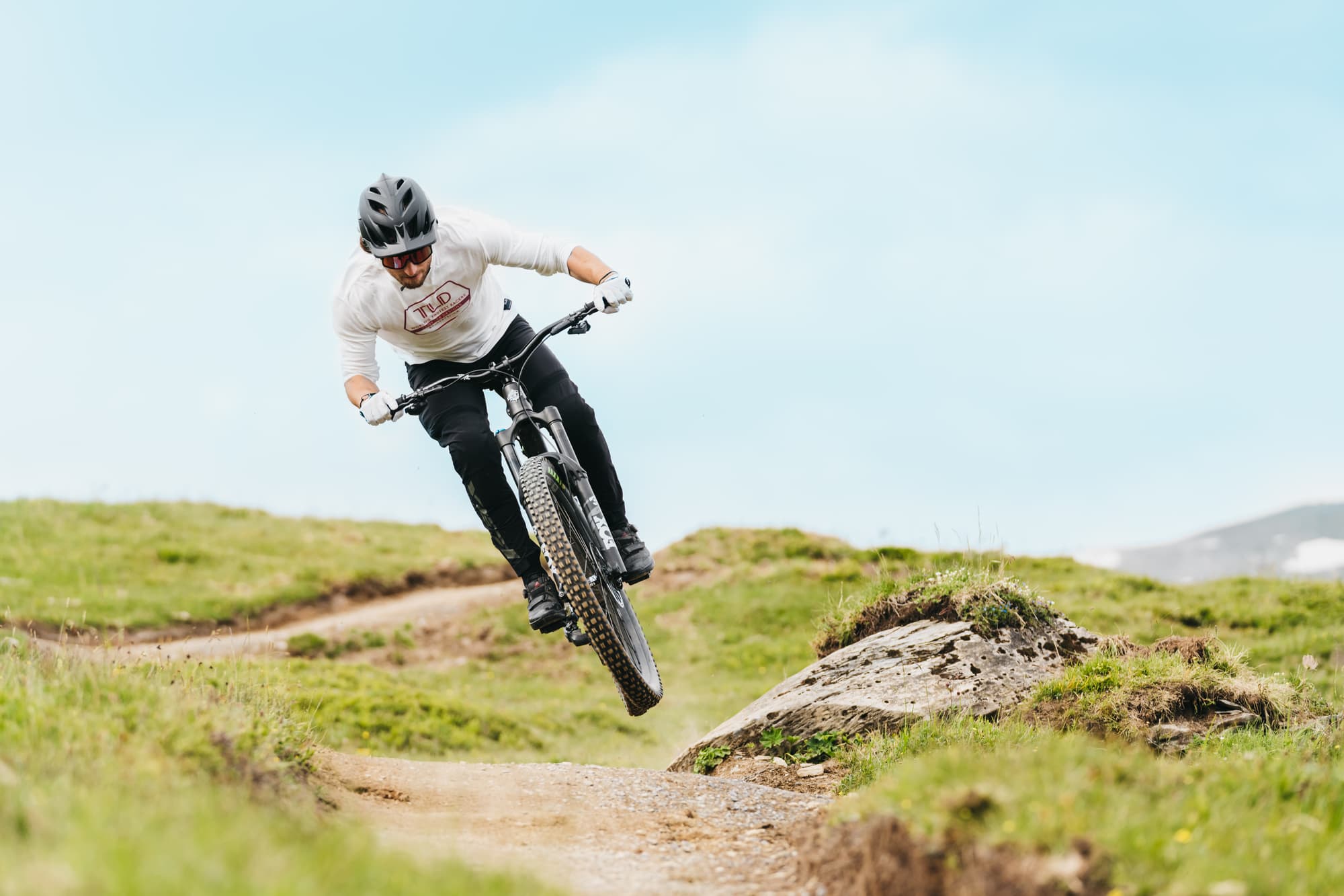 Peaks Place Apartment-Hotel & Spa, Sports and Entertainment