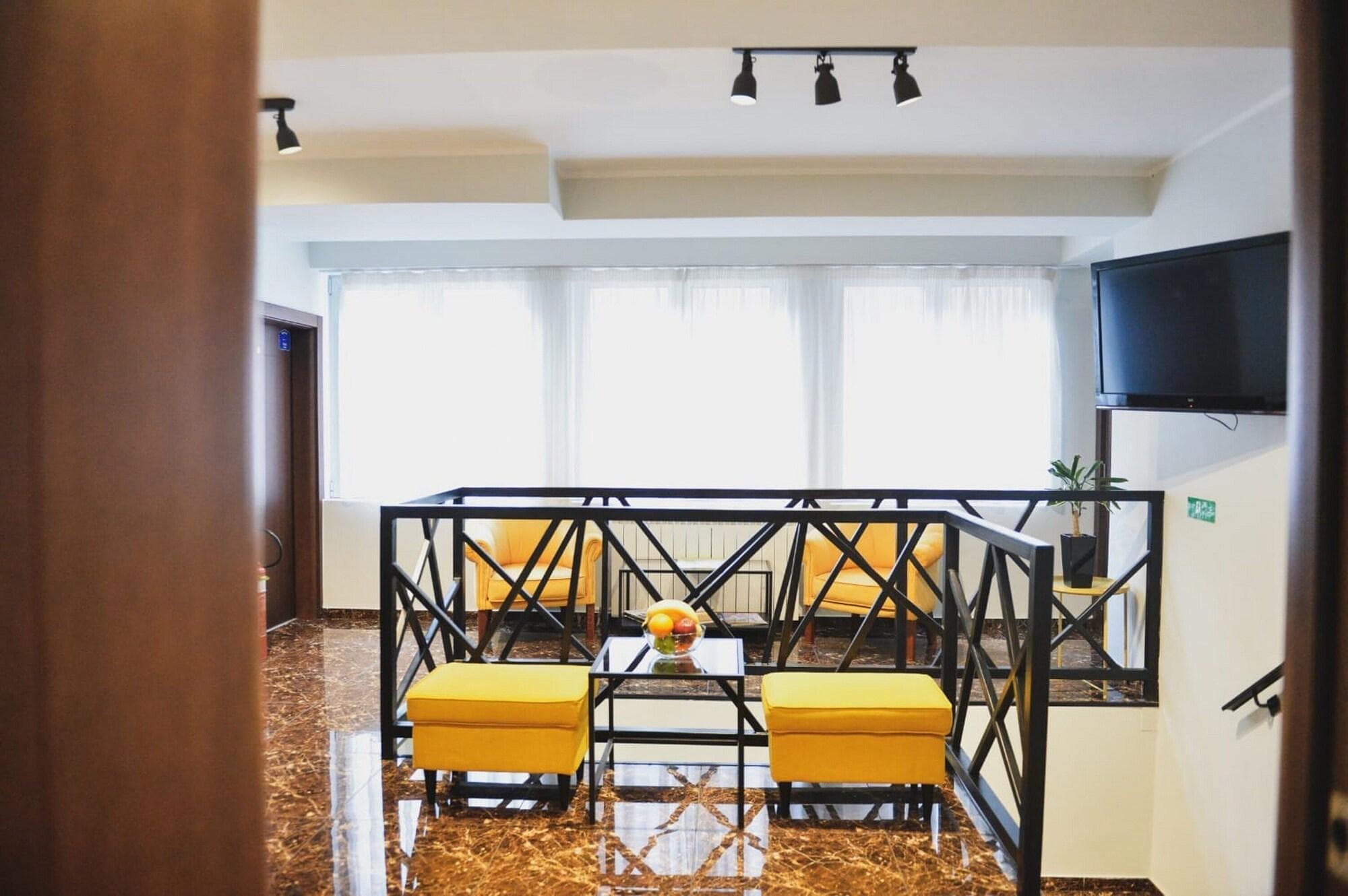 Garni House 46 Plus, Restaurant