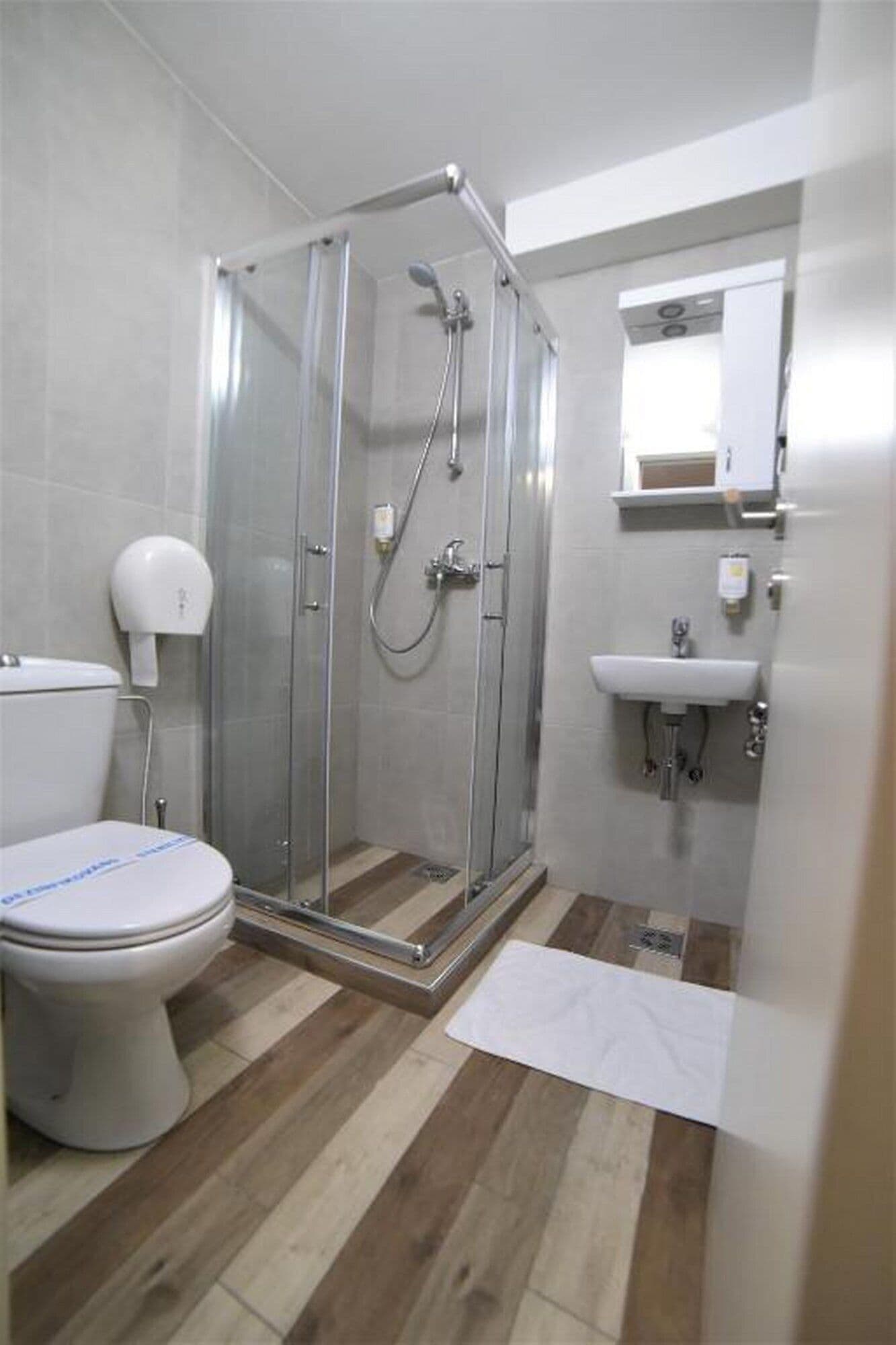 Garni House 46 Plus, Room