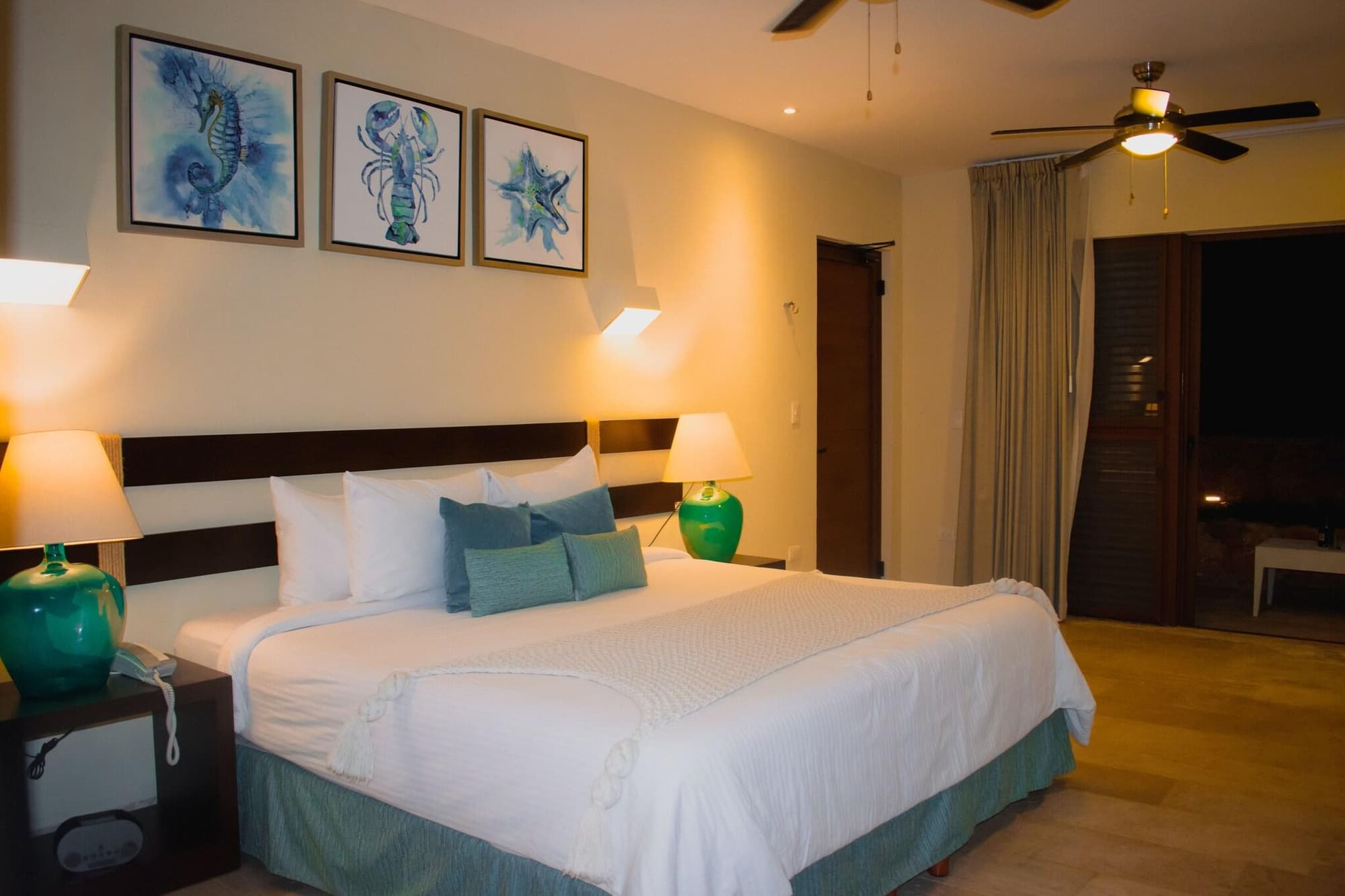 Grand Marina Hotel, Room