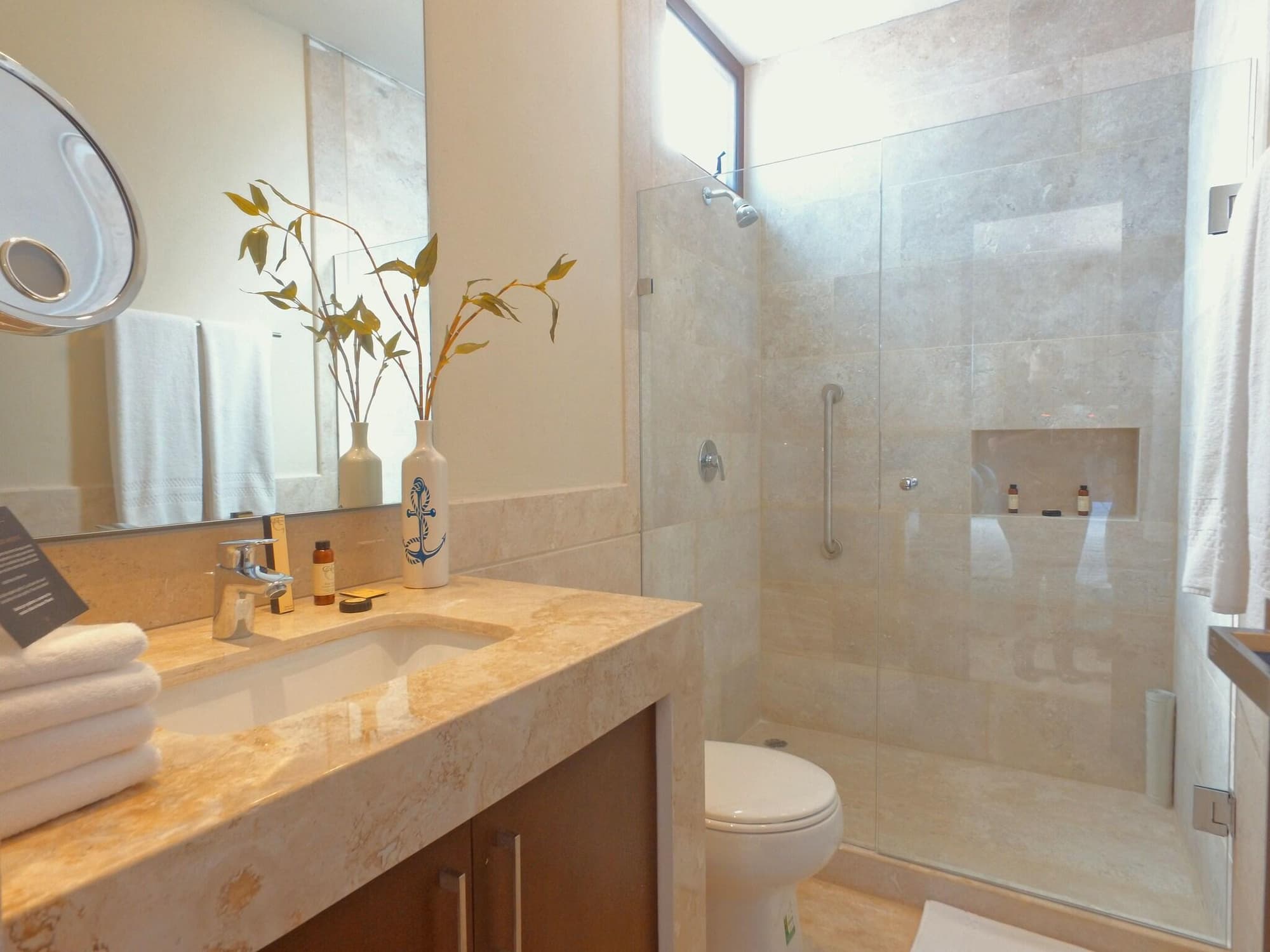 Grand Marina Hotel, Room