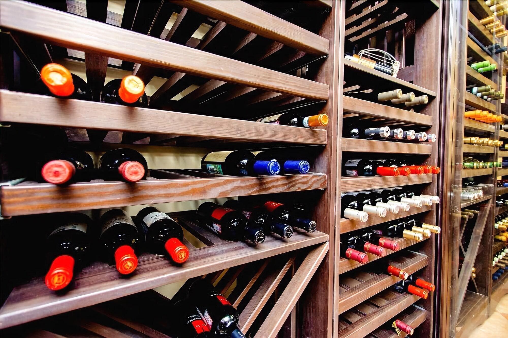 Tatarskaya Usadba, Bar