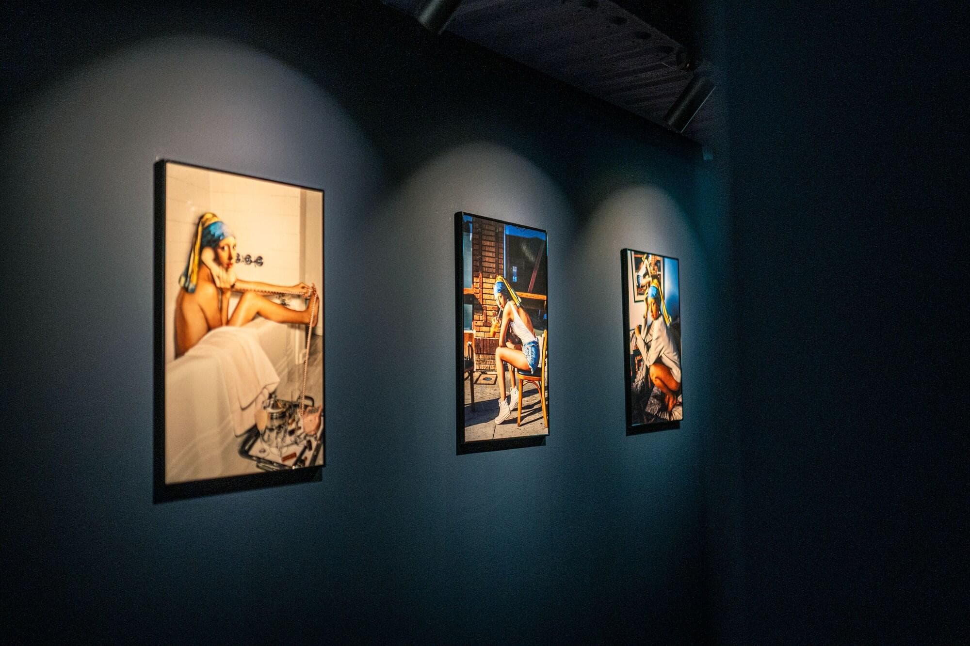 The Collector, Lobby