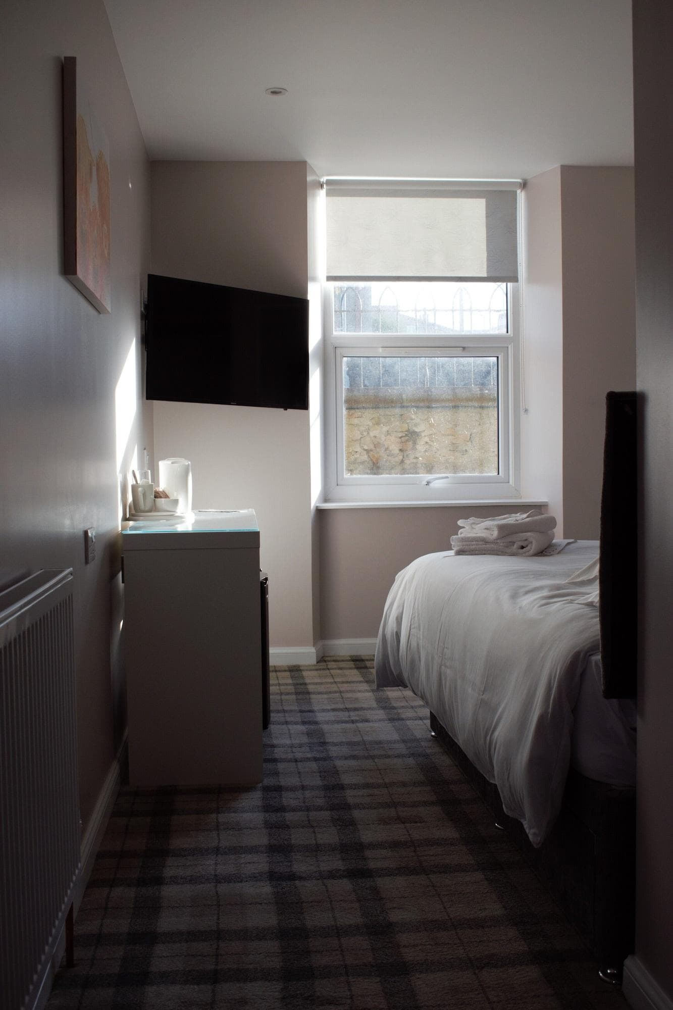 The Poseidon Inn, Room