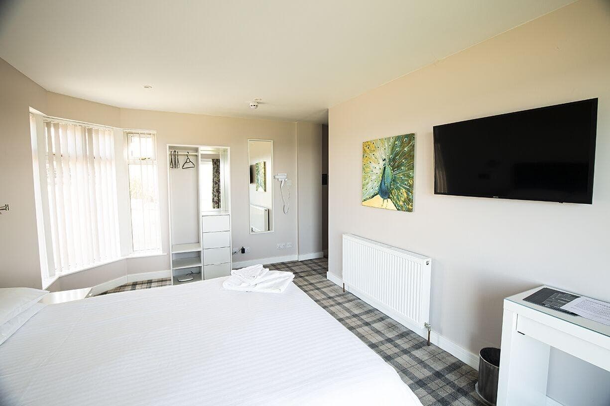 The Poseidon Inn, Room