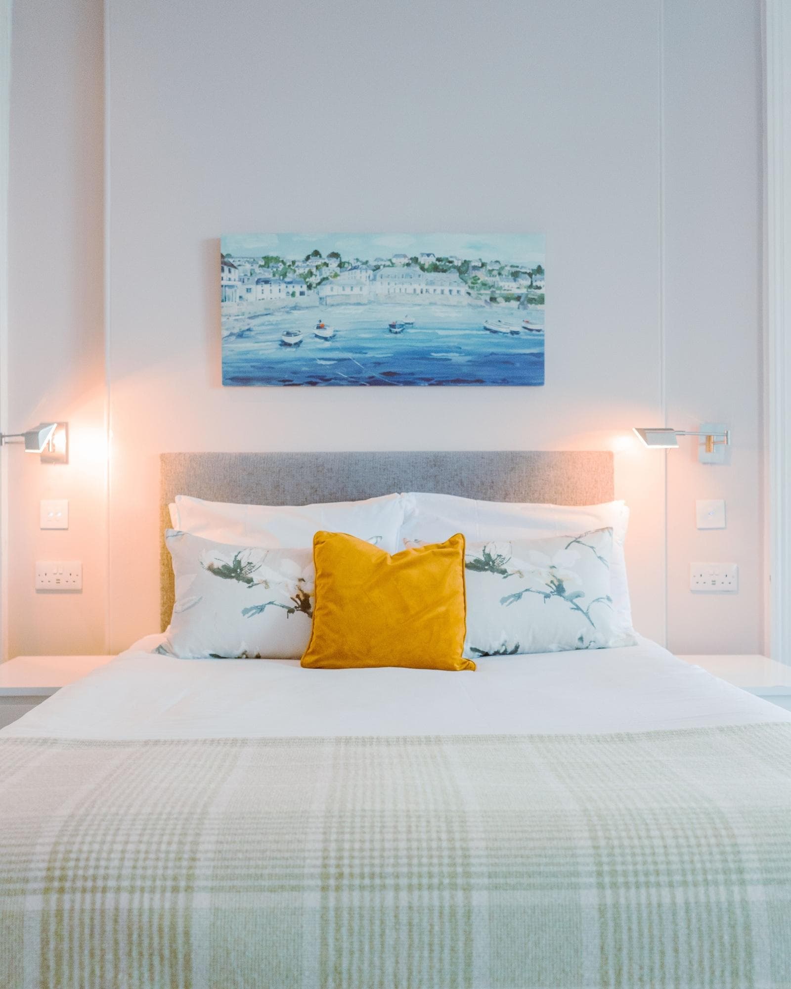 The Poseidon Inn, Room