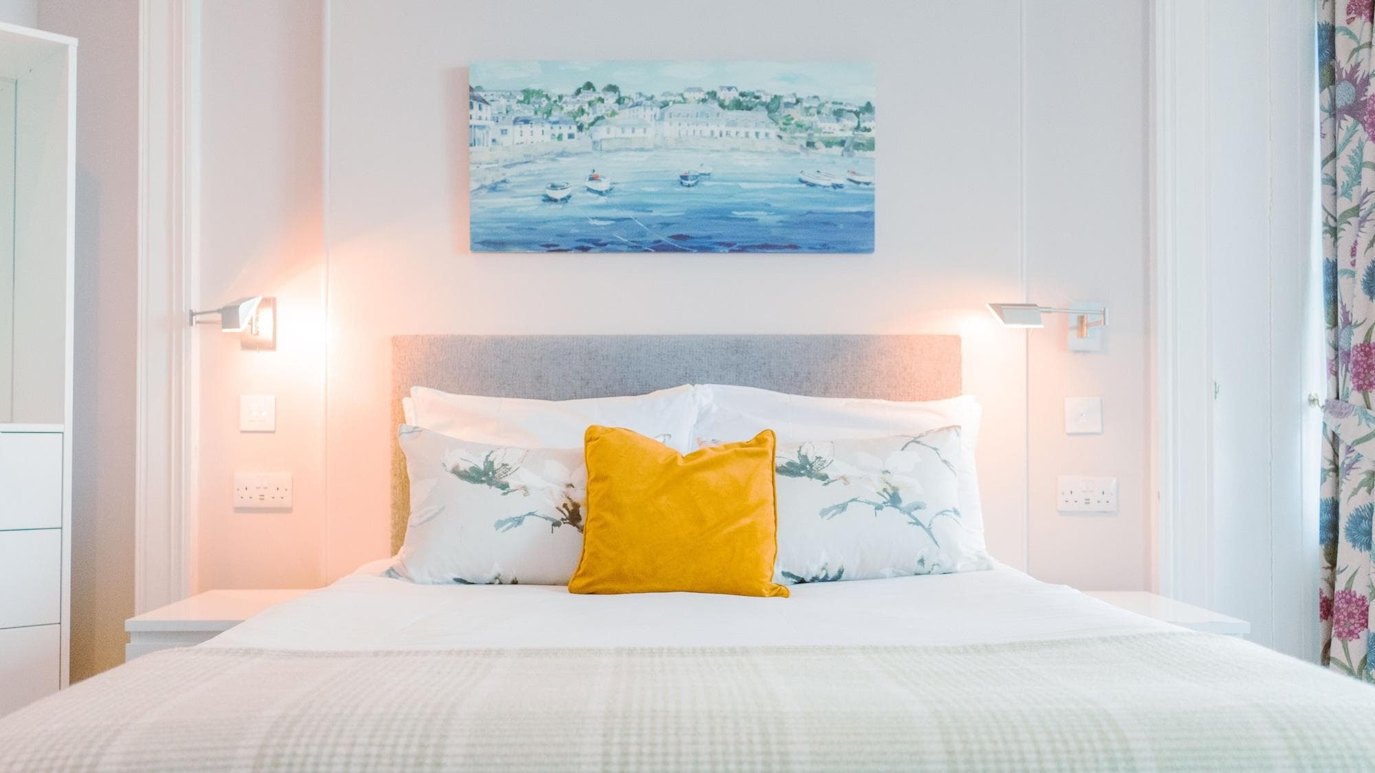 The Poseidon Inn, Room