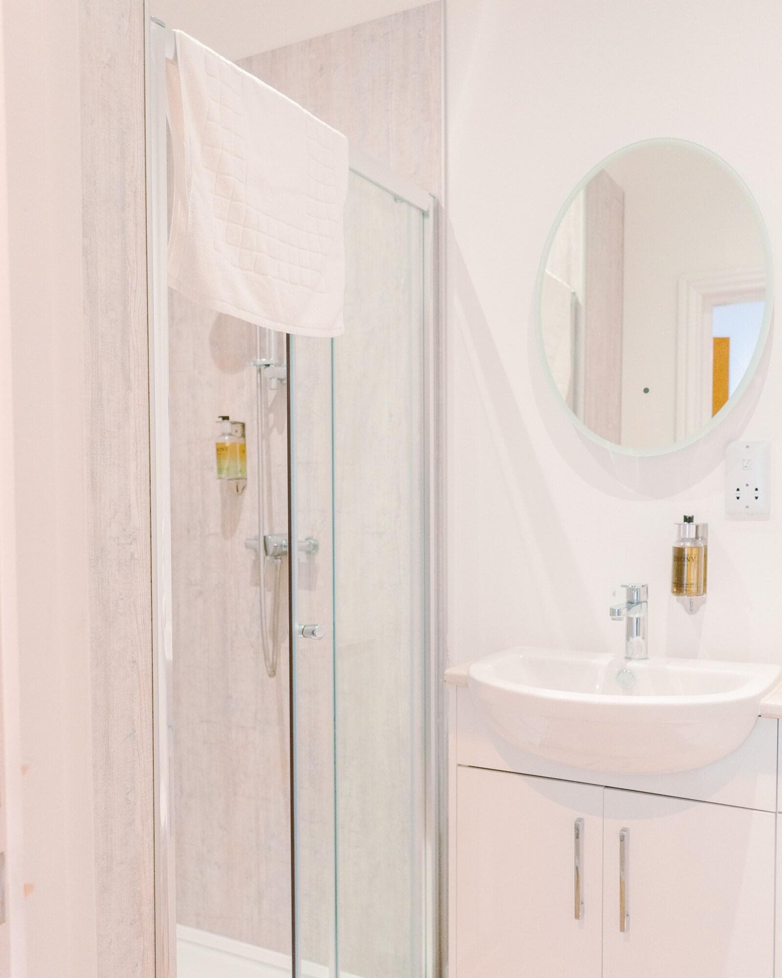 The Poseidon Inn, Room