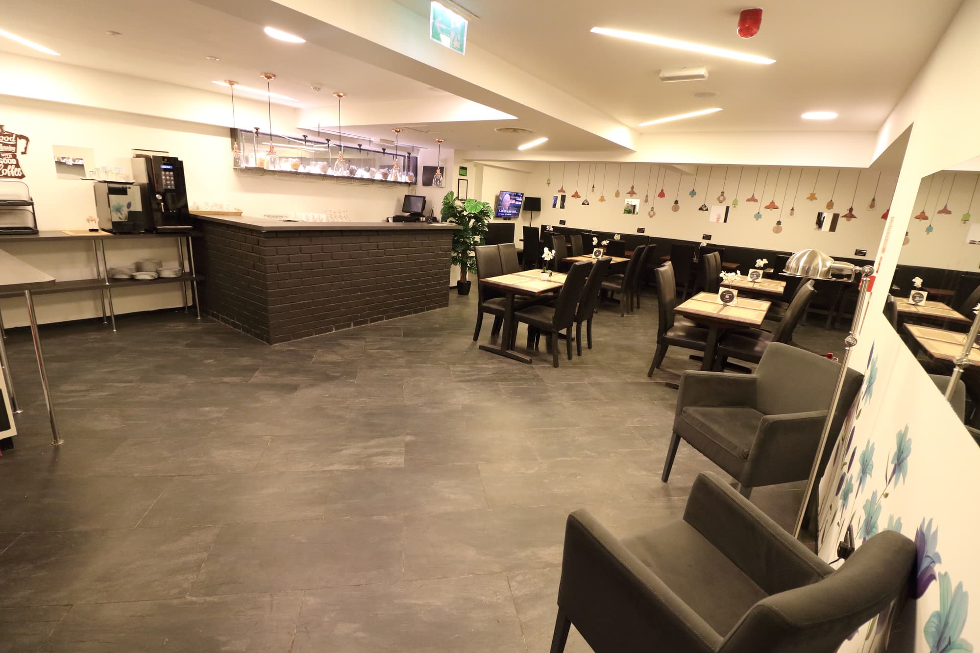 The Bryson Hotel, Restaurant