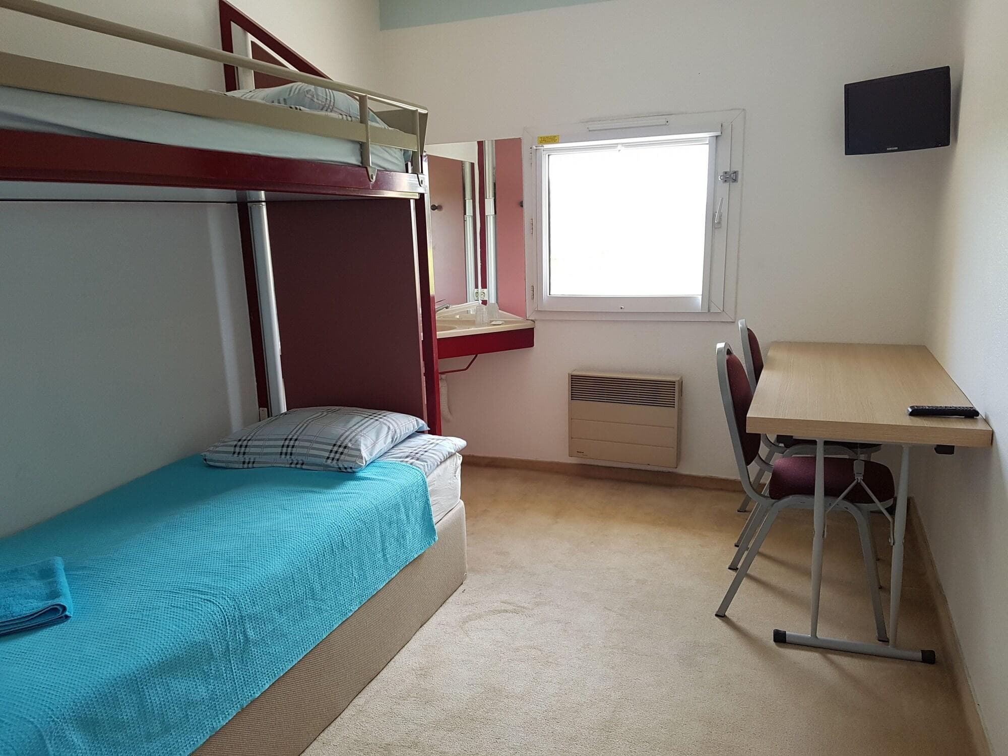 Hôtel Holiday, Room