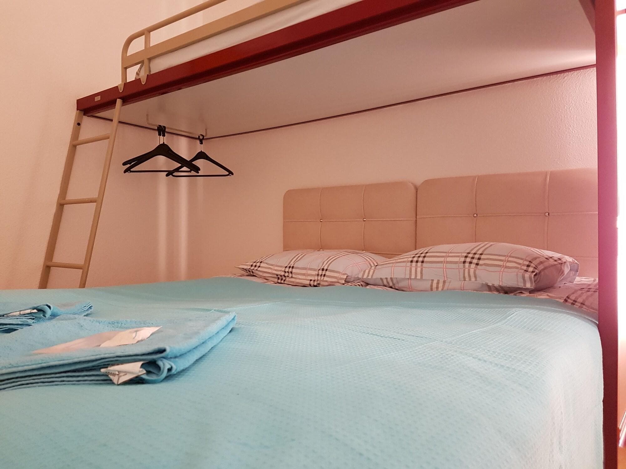 Hôtel Holiday, Room