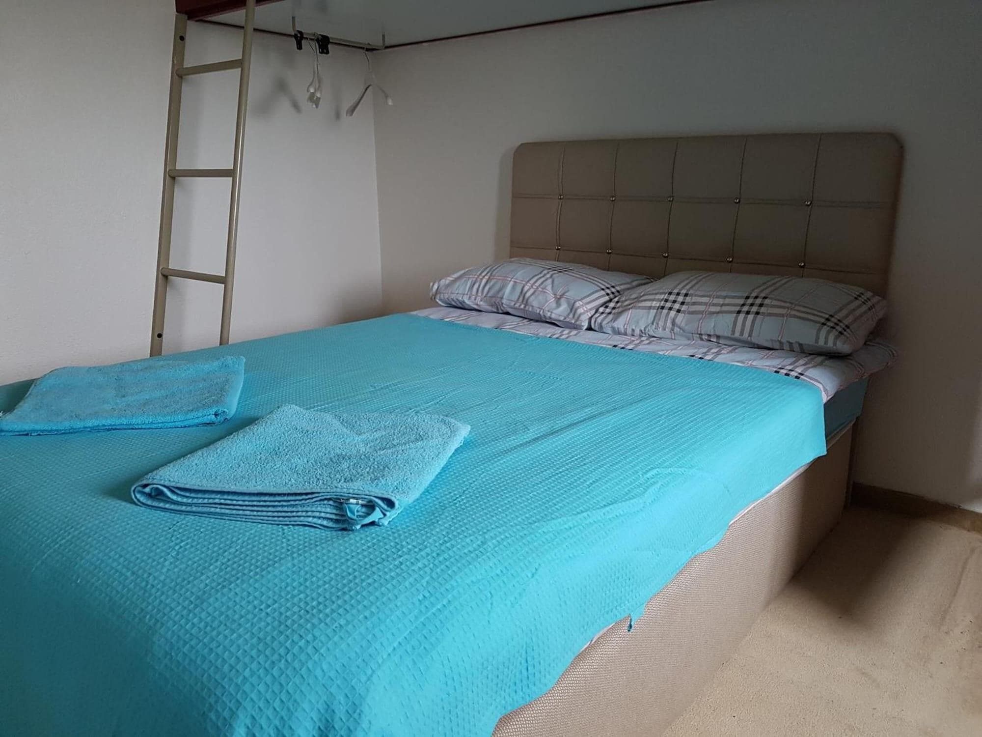 Hôtel Holiday, Room