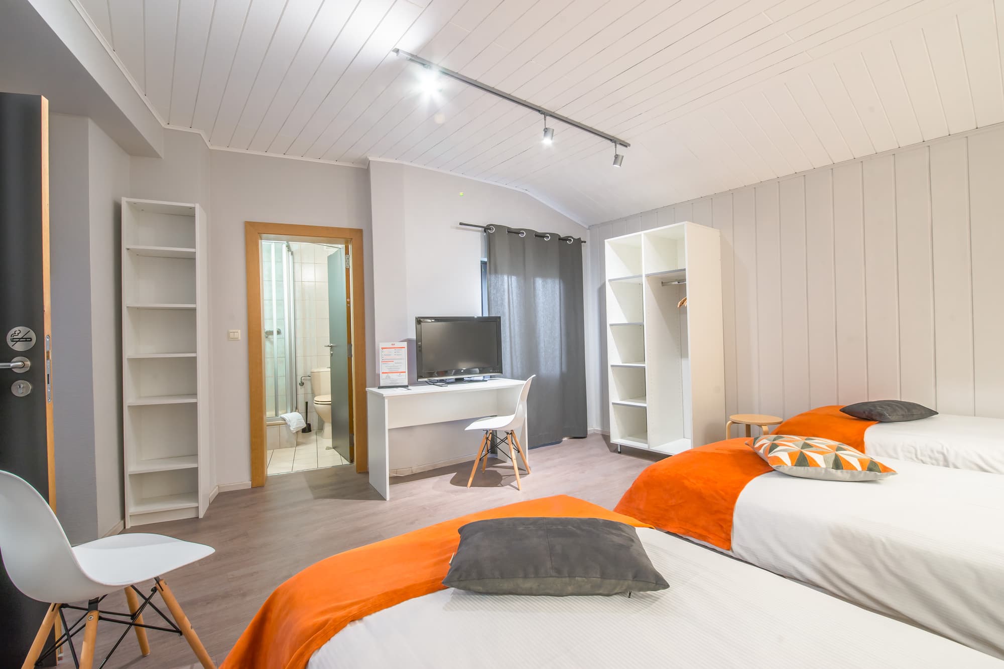 Mandarina Hotel STRASSEN, Room