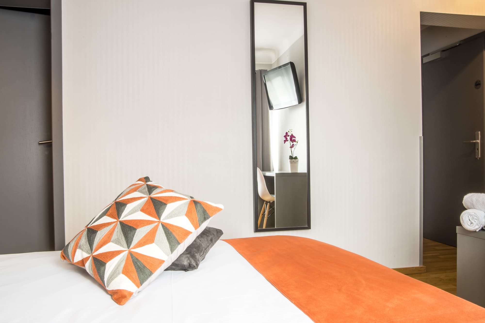 Mandarina Hotel STRASSEN, Room