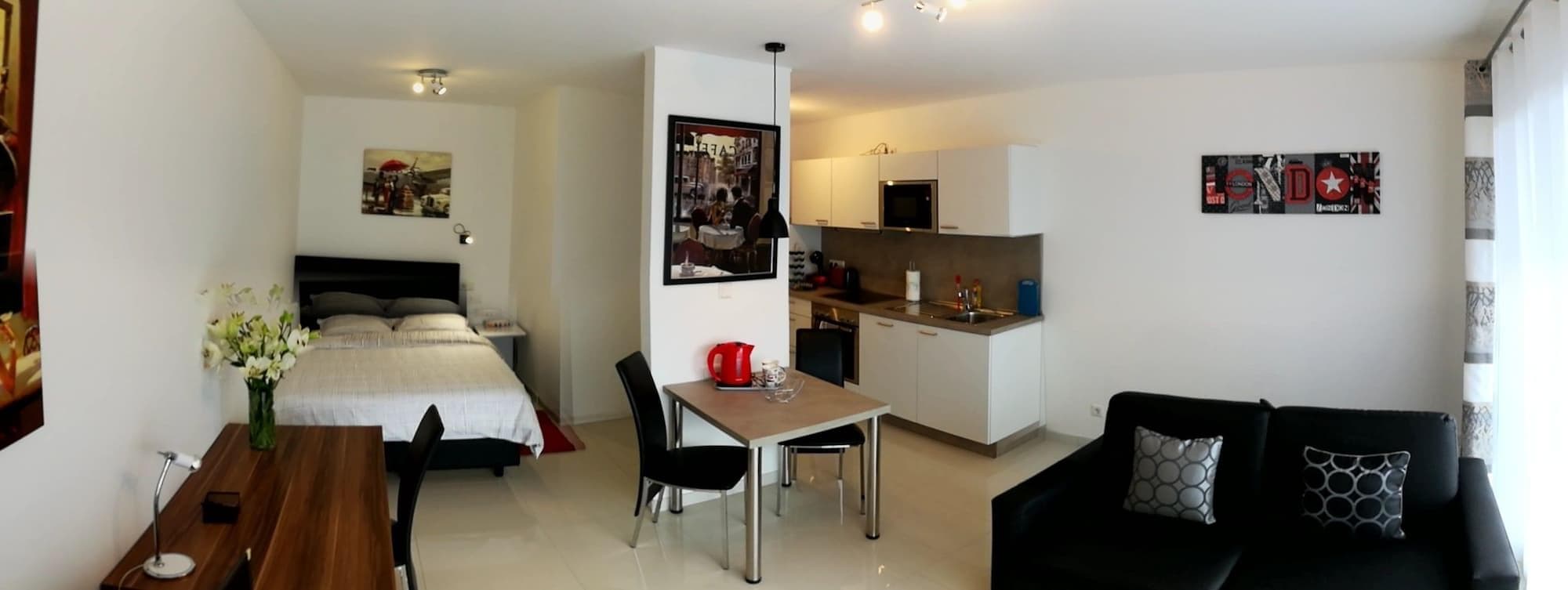 Mandarina Hotel STRASSEN, Room