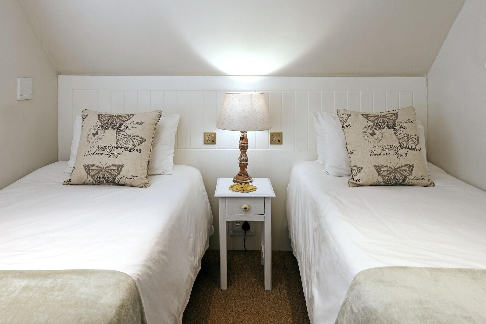 Fleur Du Soleil, Room