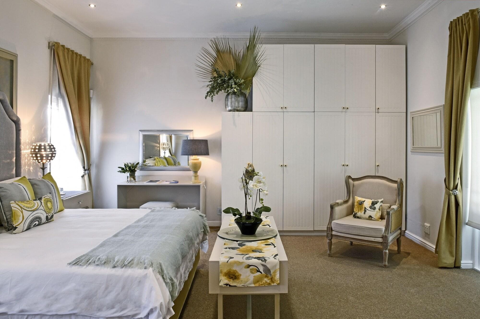 Fleur Du Soleil, Room