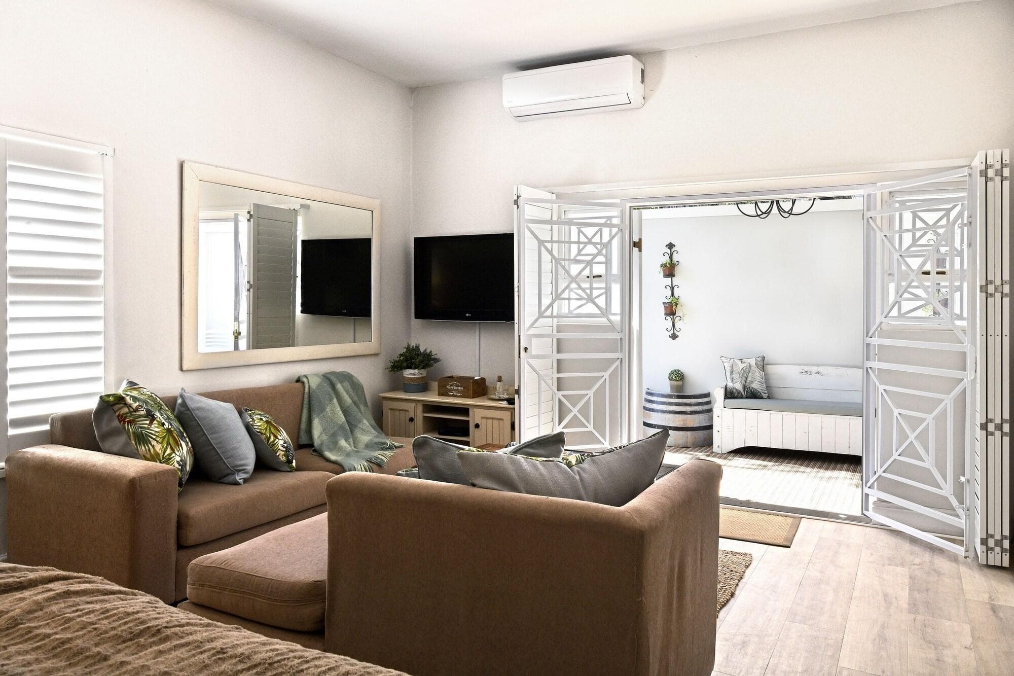 Fleur Du Soleil, Room