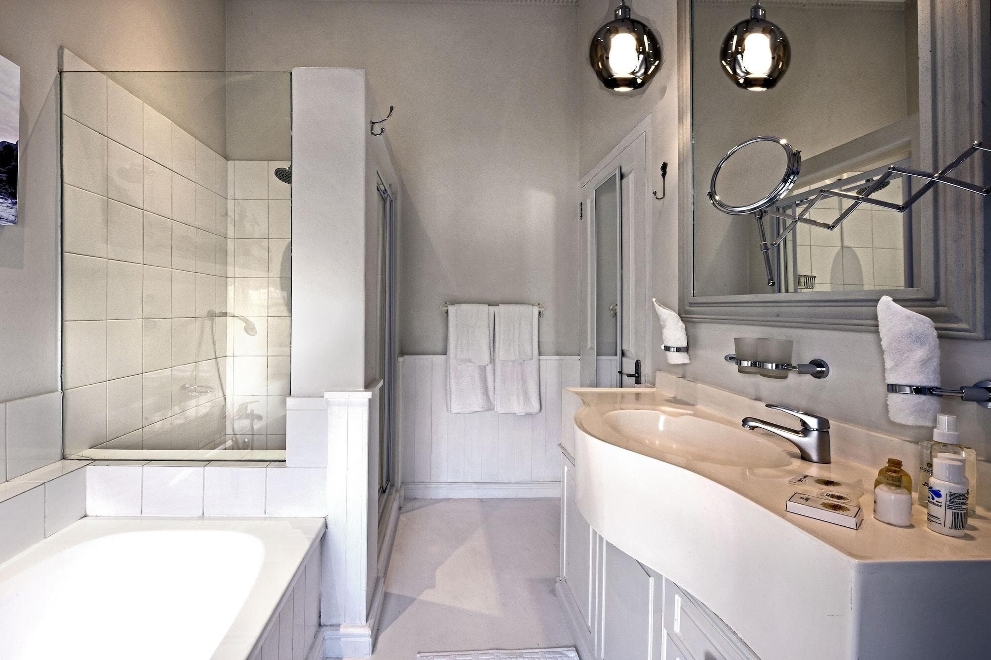 Fleur Du Soleil, Room