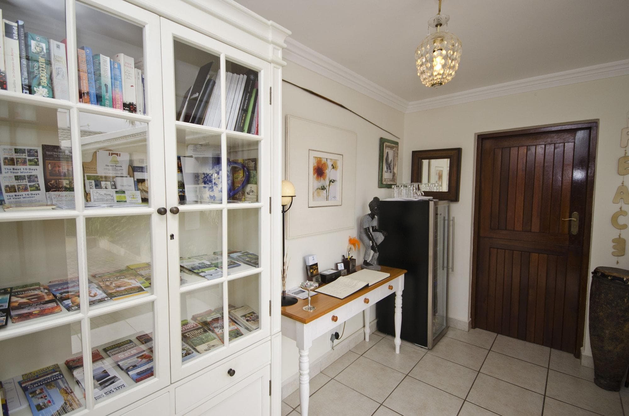 Candlewood Lodge - Bed & Breakfast, Lobby