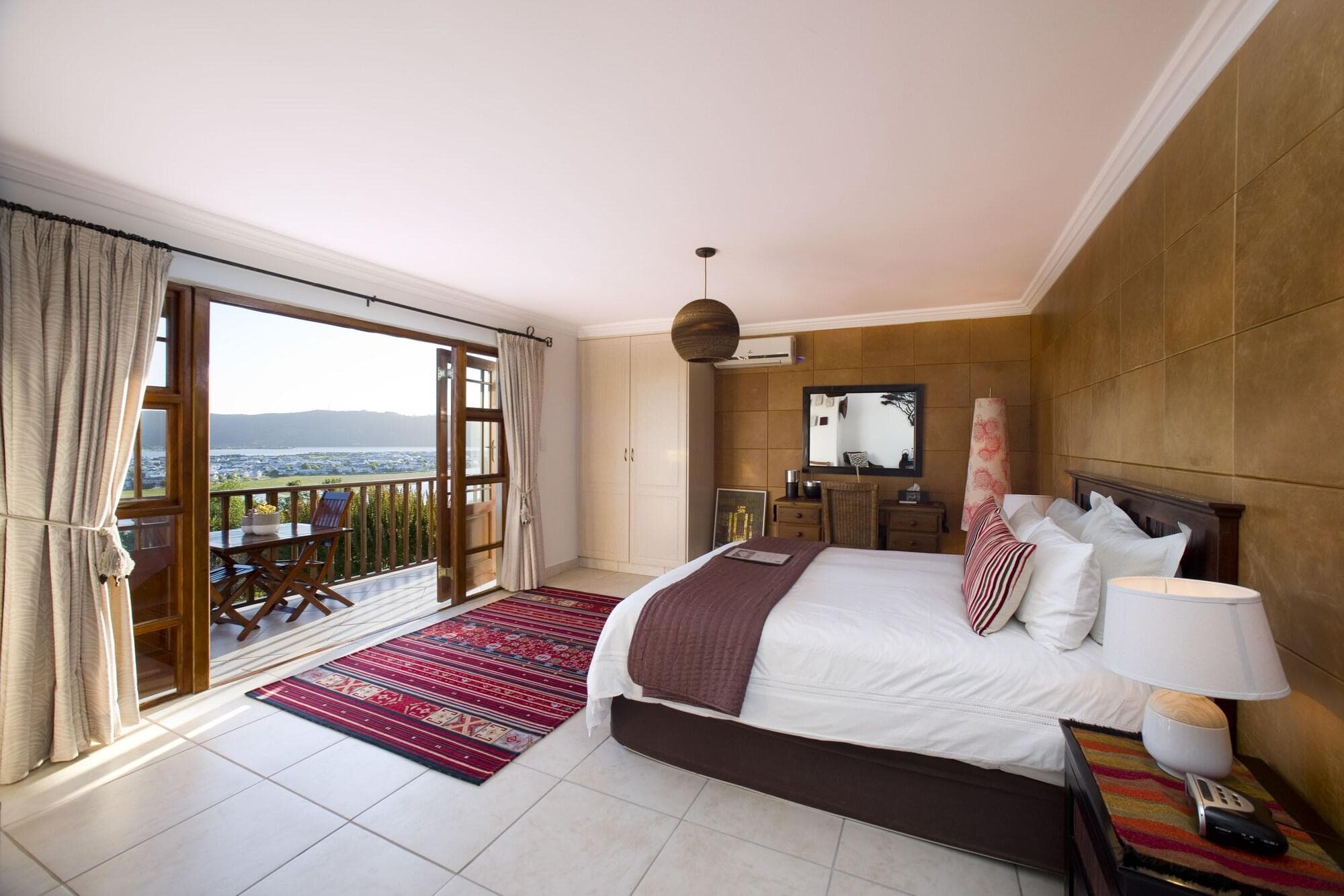 Candlewood Lodge - Bed & Breakfast, Room