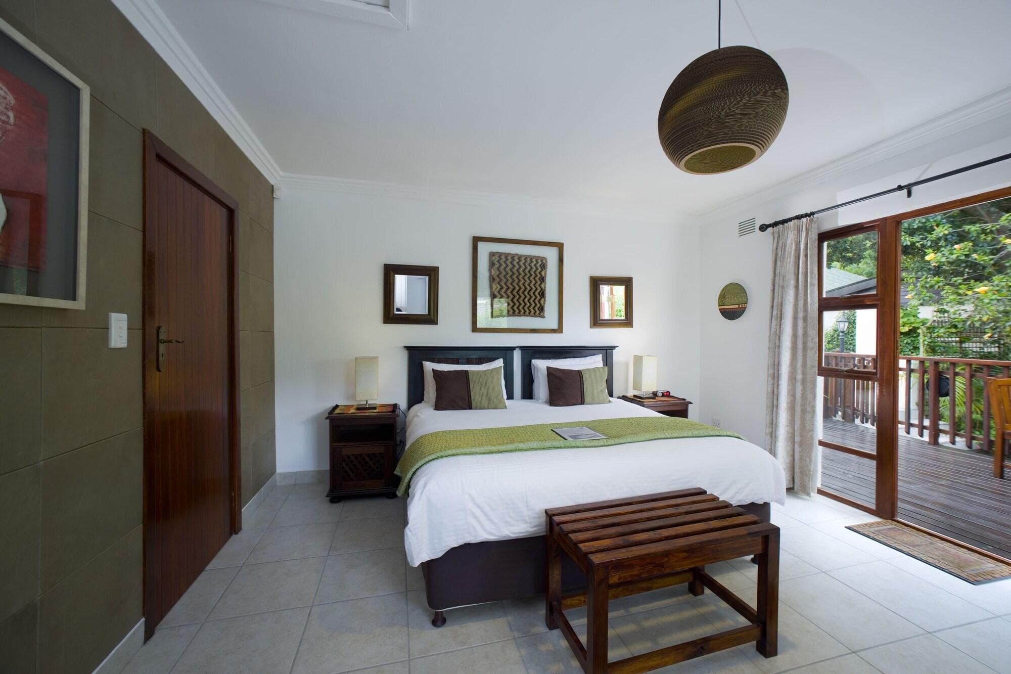 Candlewood Lodge - Bed & Breakfast, Room