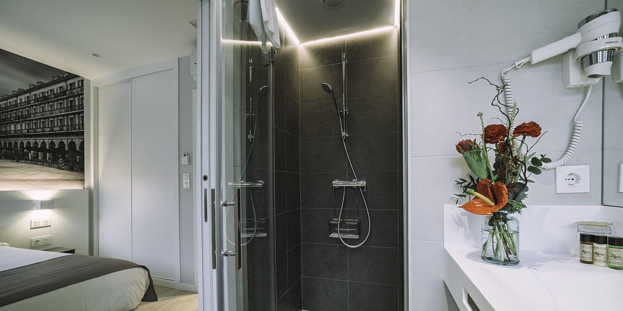 Pensión Txingurri, Room