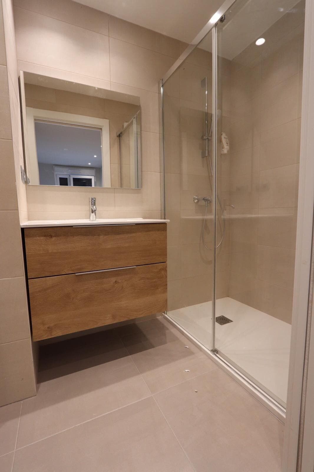 Pensión Txingurri, Room