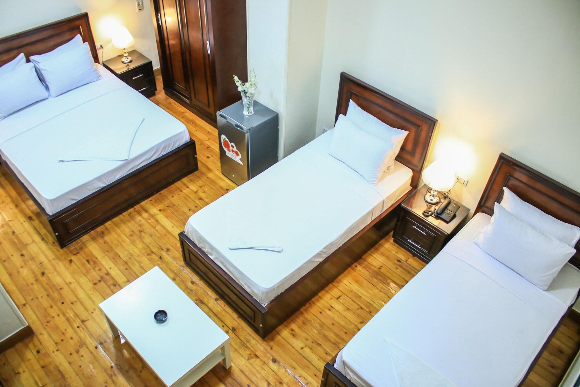 Midtown Hostel, Room