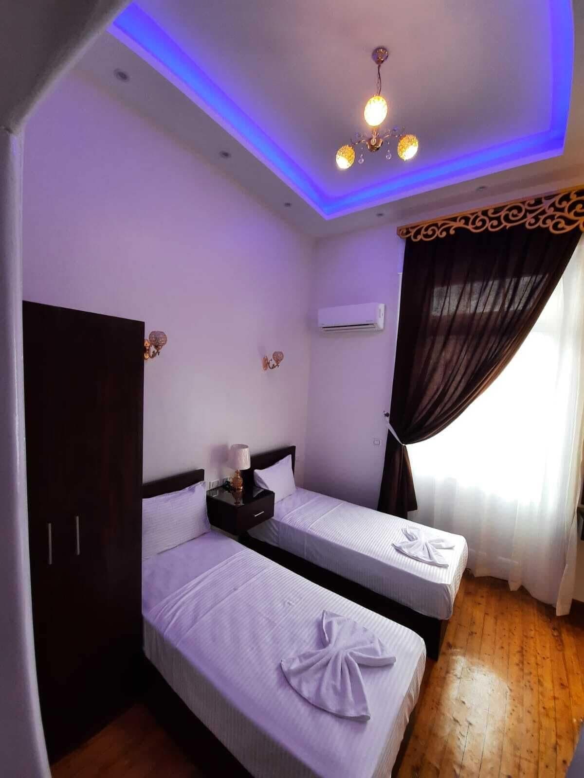 Midtown Hostel, Room