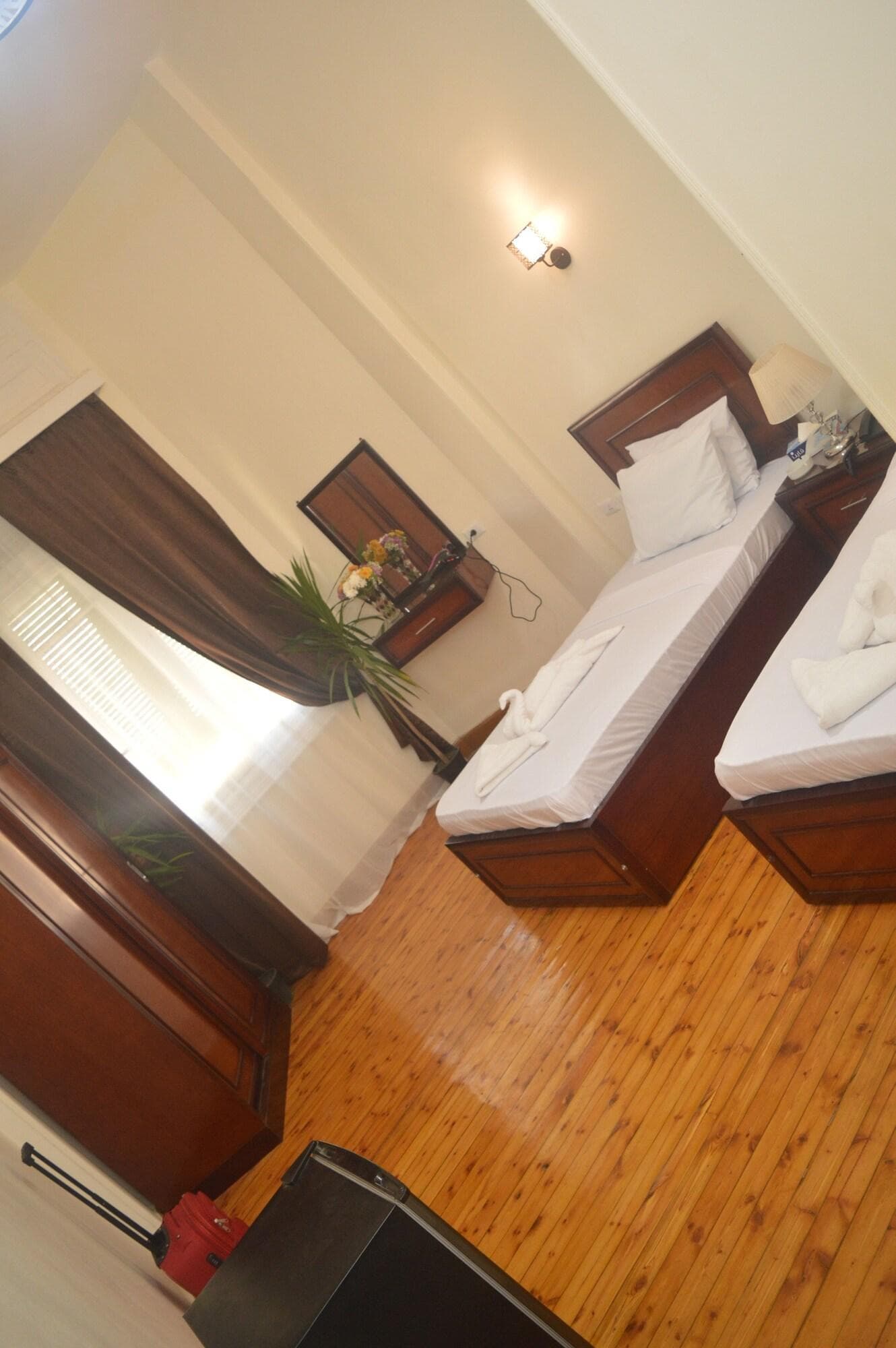 Midtown Hostel, Room