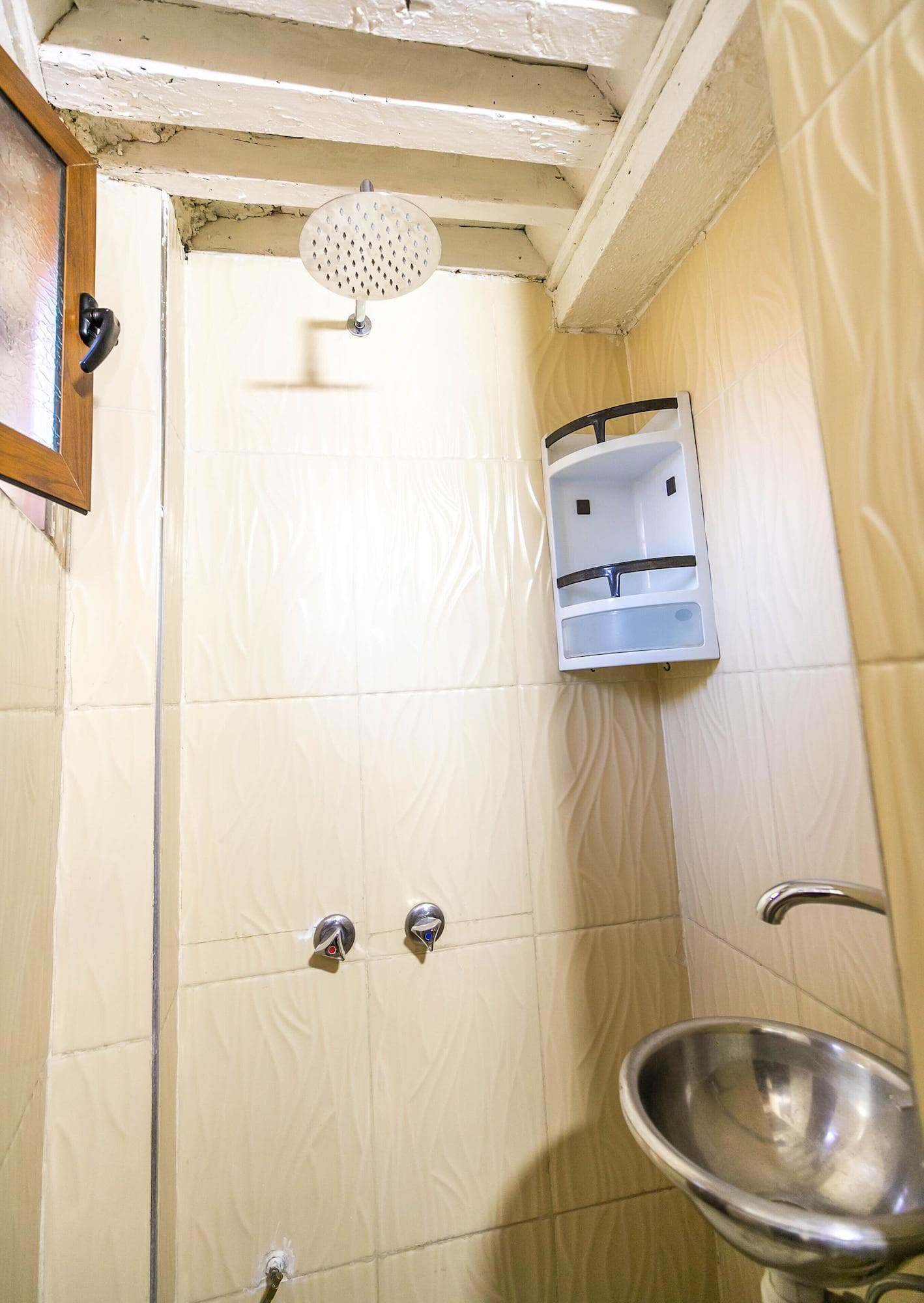 Dar El Ouedghiri, Room