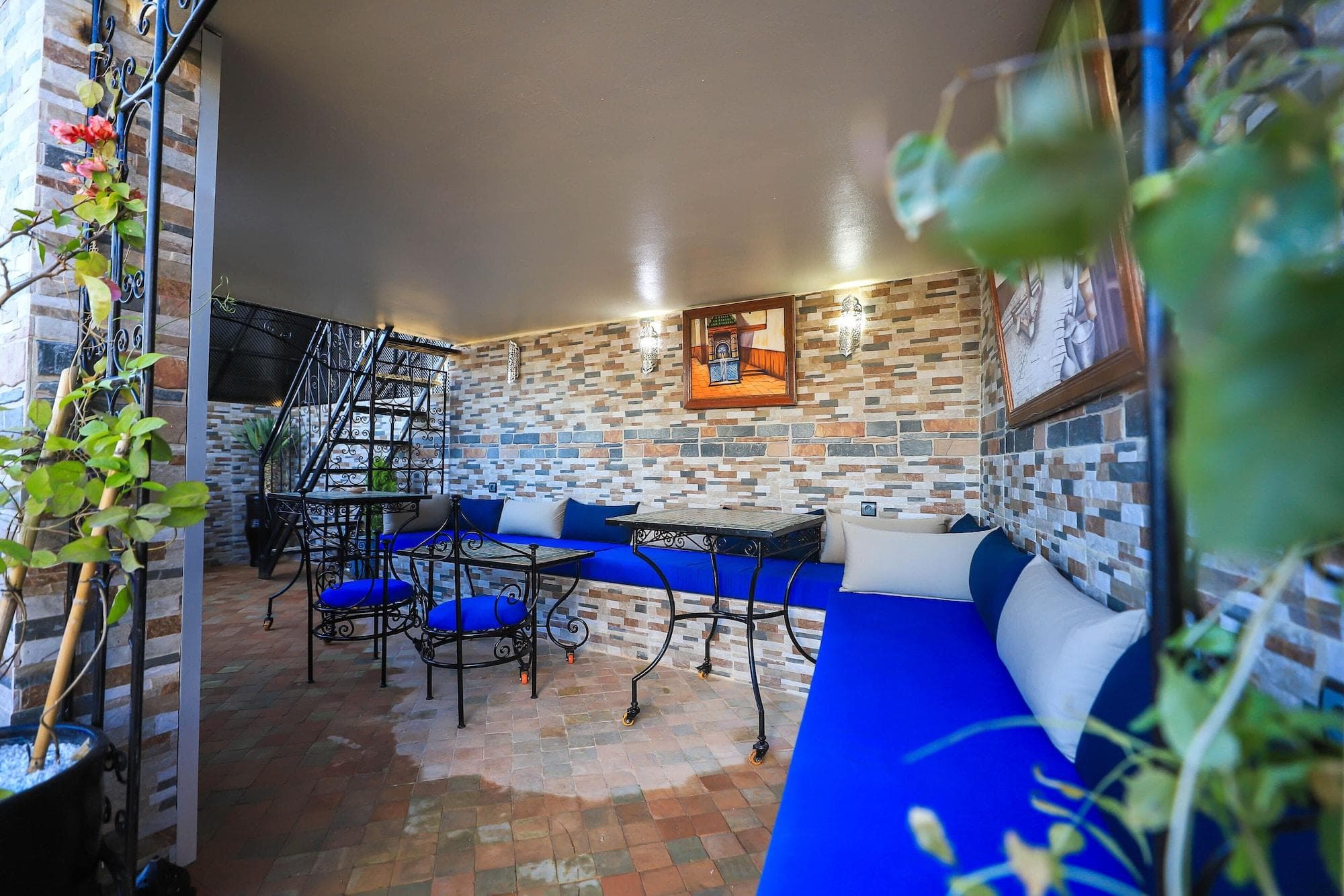 Dar El Ouedghiri, Room