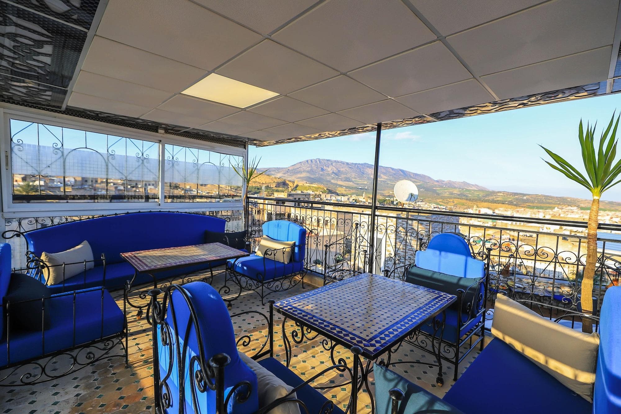 Dar El Ouedghiri, Room