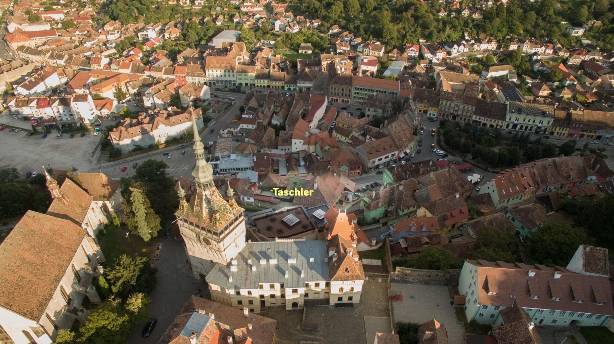 Taschler Haus Boutique, General view