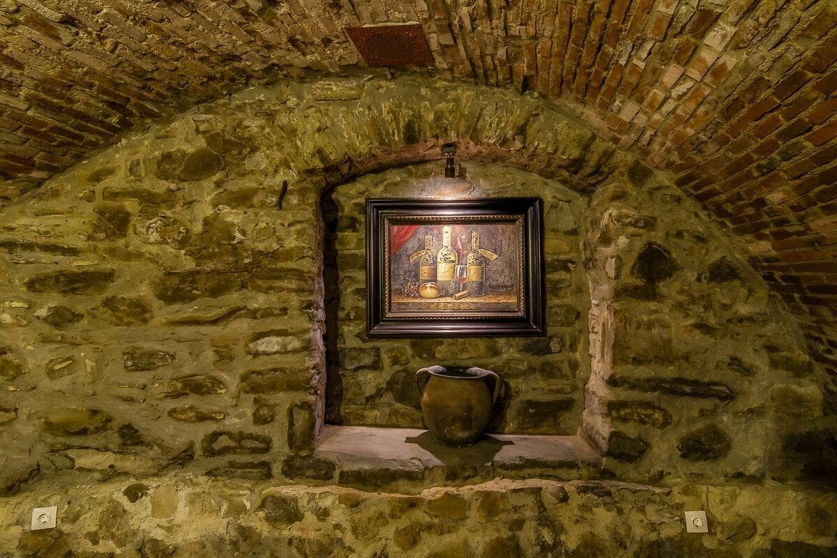 Taschler Haus Boutique, Sports and Entertainment