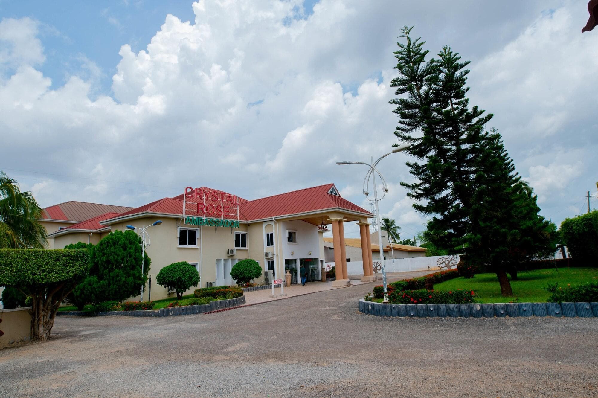 Crystal Rose Ambassador Hotel, General view