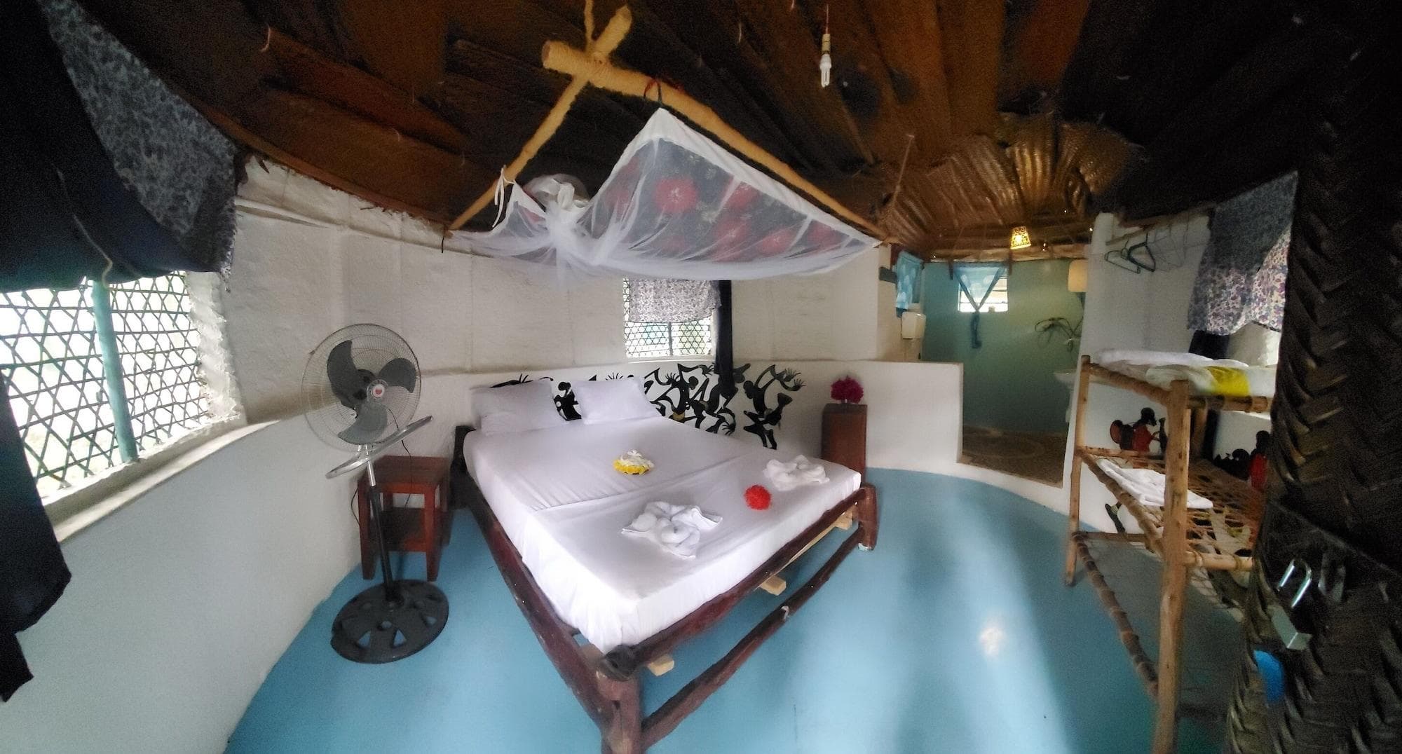 Fontaine Garden Village, Room