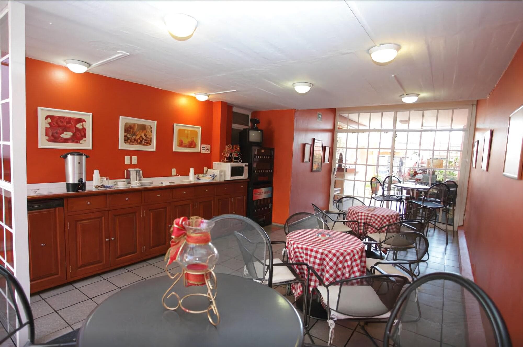 Hotel Camba, Restaurant