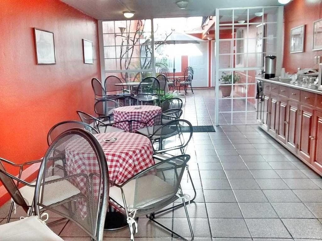 Hotel Camba, Restaurant