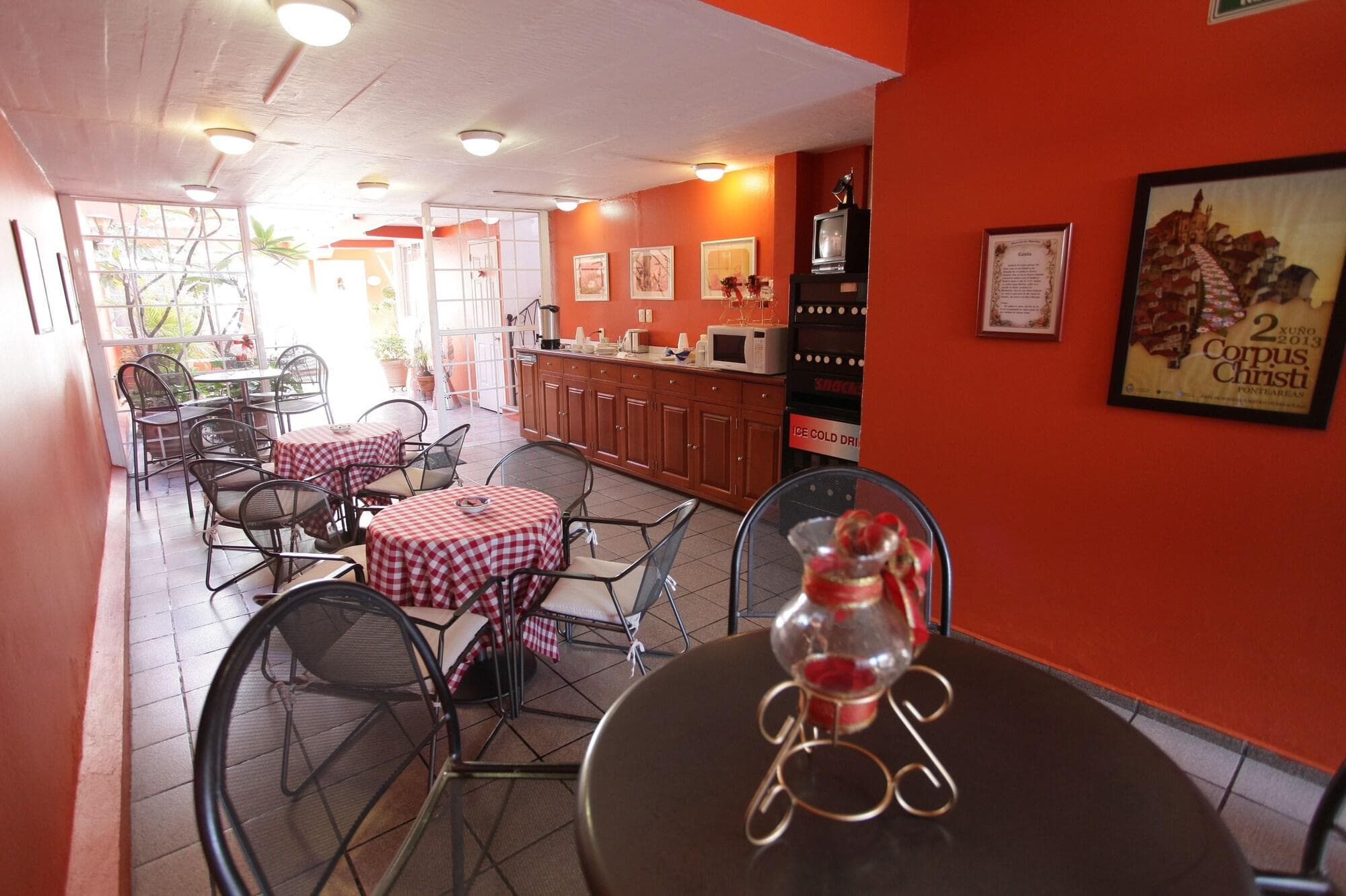 Hotel Camba, Restaurant