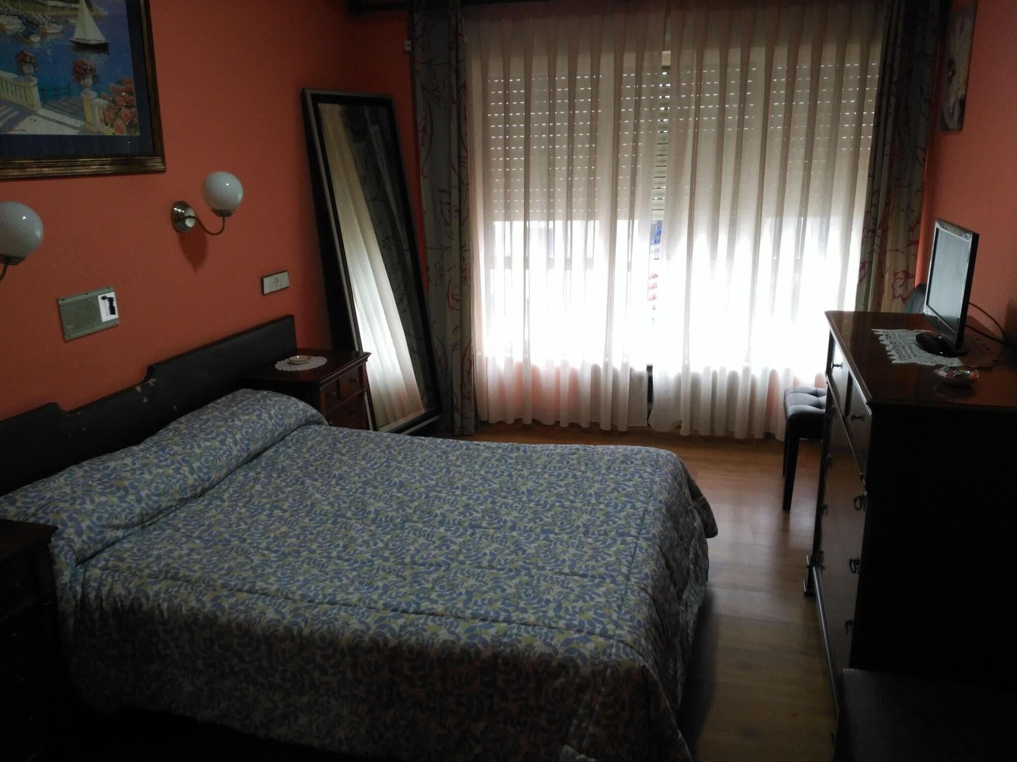 Hotel Vaqueros, Room