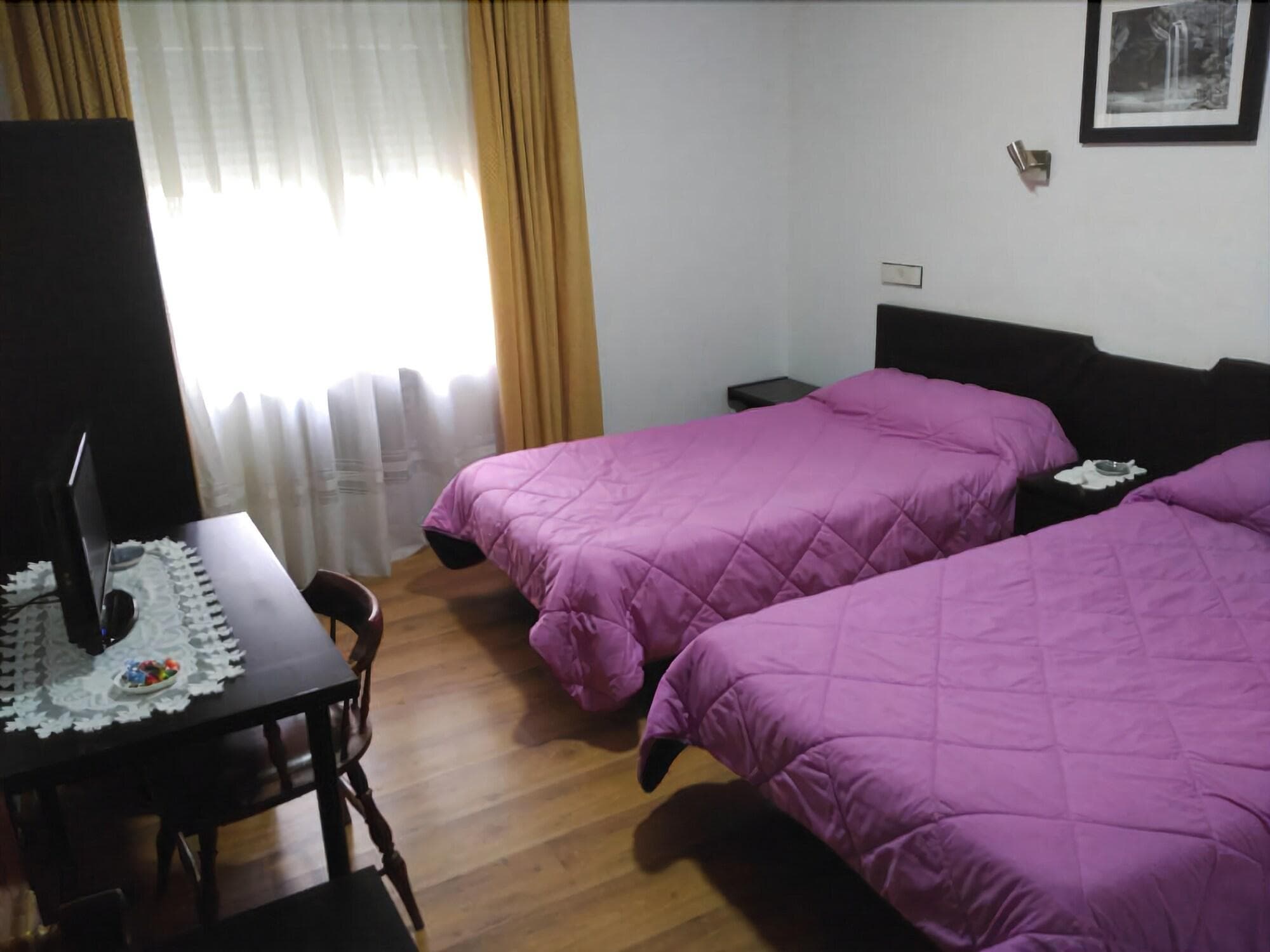 Hotel Vaqueros, Room